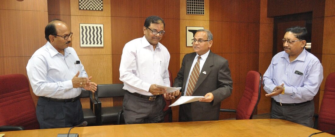 Thinking Machines Launches Open Model Inkling to Challenge Generic AI